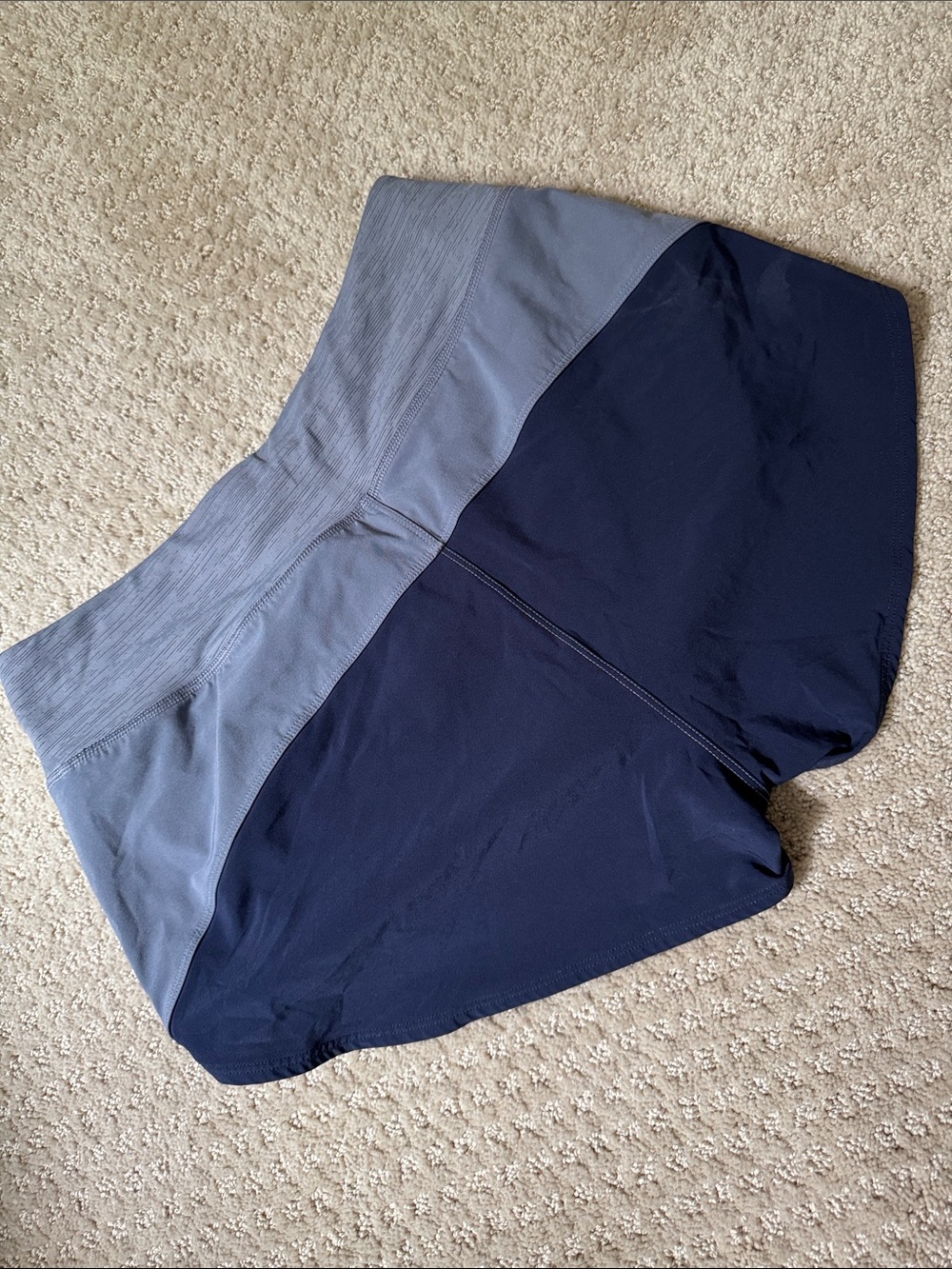 Outdoor Voices | Hudson 2.5" Athletic Short in Speckled Pattern | Size M - Picture 2 of 7